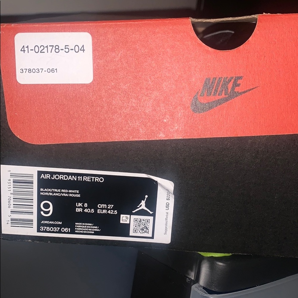 Jordan 11 breds (2019)